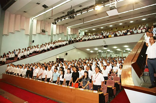 东方雨虹召开2018年中总结暨下半年工作部署大会