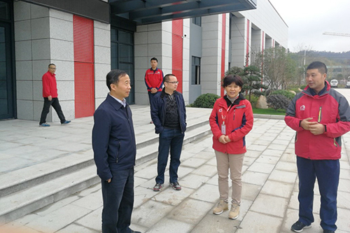 建德市委书记童定干视察杭州东方雨虹