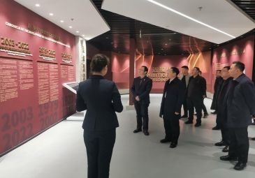 长春市委常委、九台区委书记黄宪昱一行赴东方雨虹总部基地调研交流